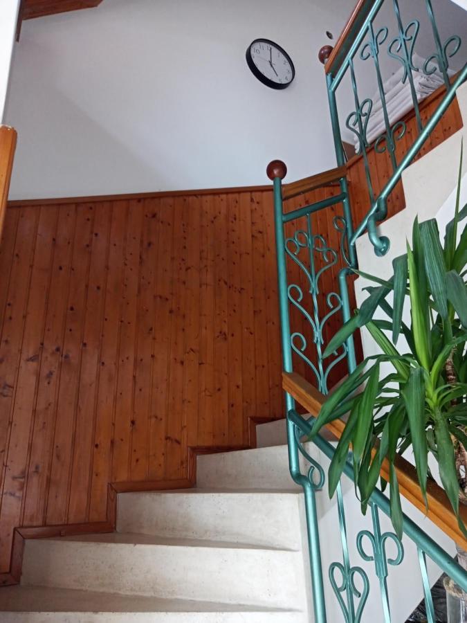 Borostyan Vendeghaz Apartment Balatonkeresztur Ngoại thất bức ảnh